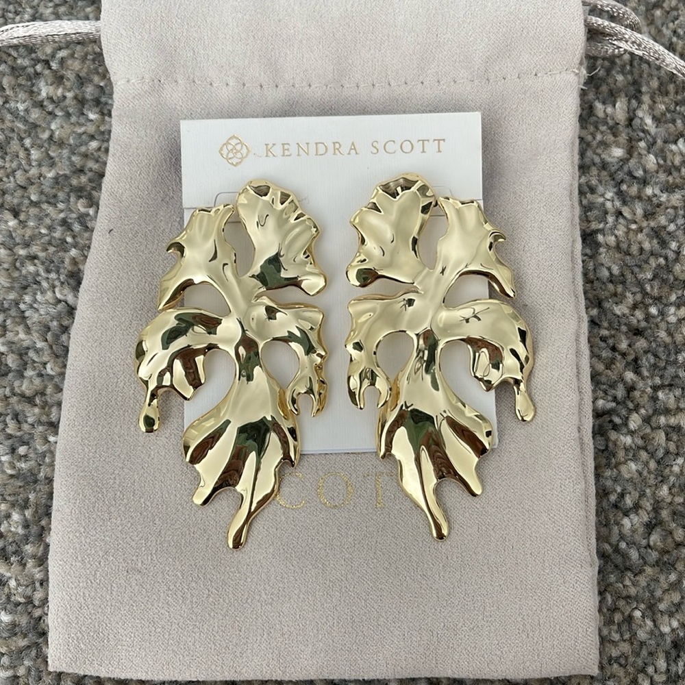 Kendra Scott Gold Savannah Statement Earrings